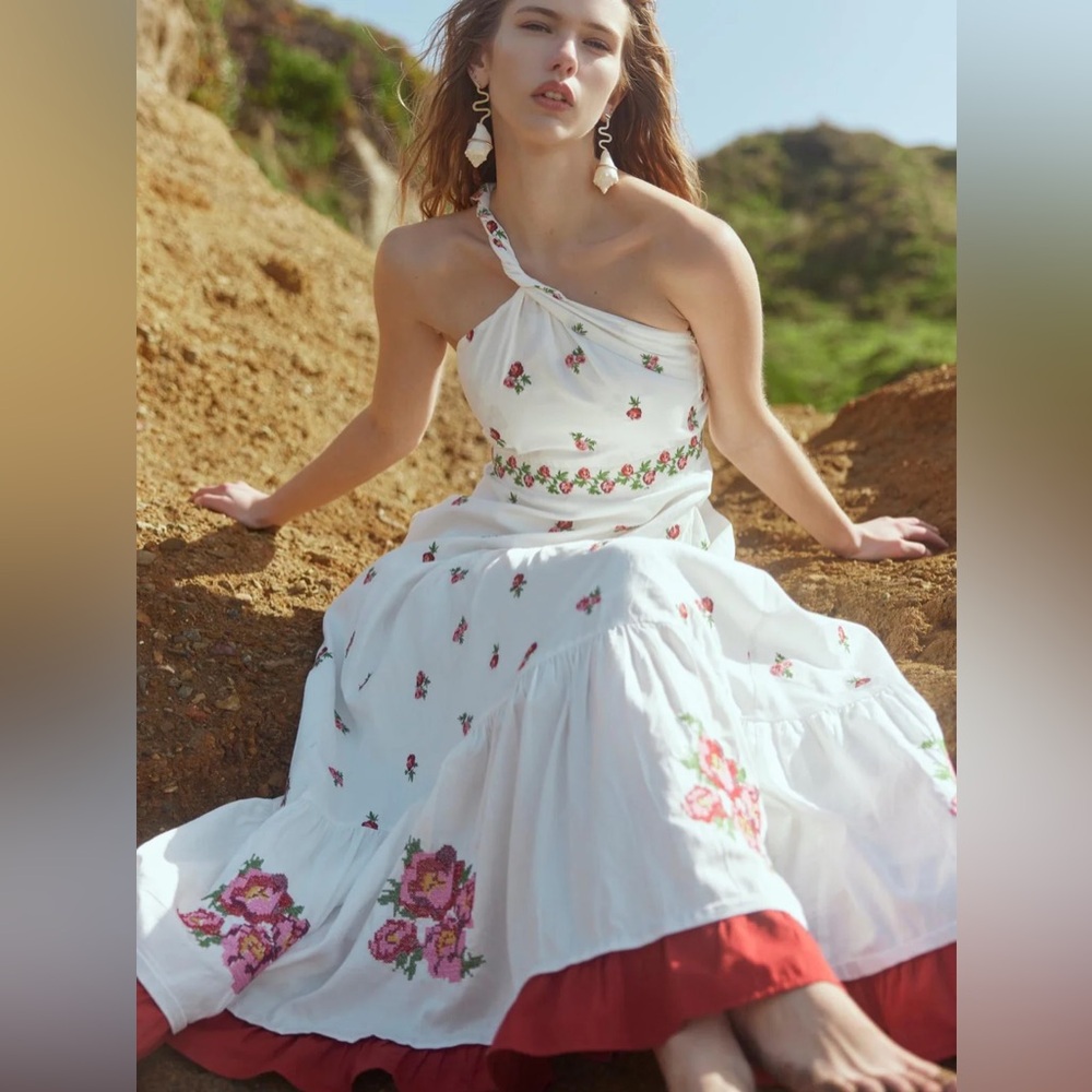 Eddy Floral Embroidered Dress